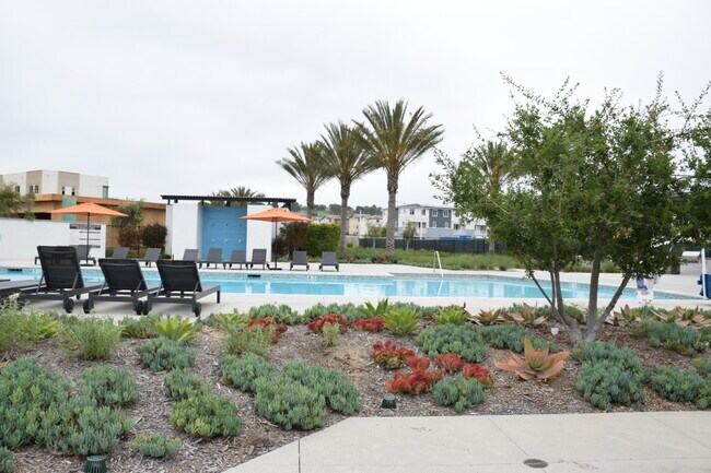 Foto del edificio - 1630 Saratoga Ln