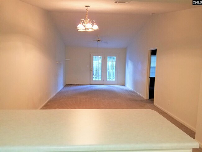 Building Photo - 112 Cedar Glen Ln