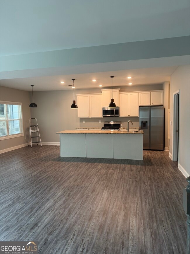 Building Photo - 1120 Riverwalk Manor Dr