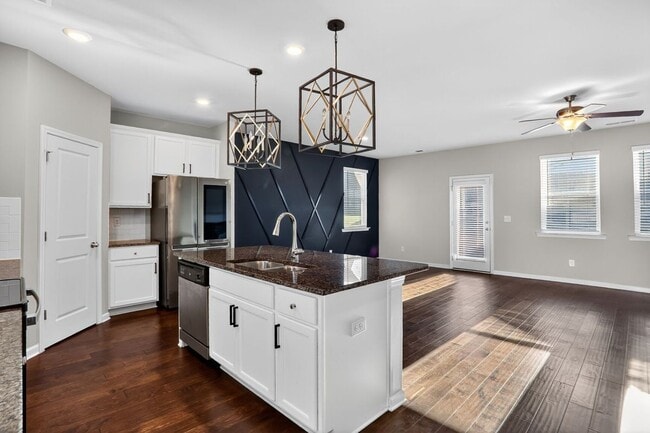 Foto del edificio - 1553 Spring Hollow Way