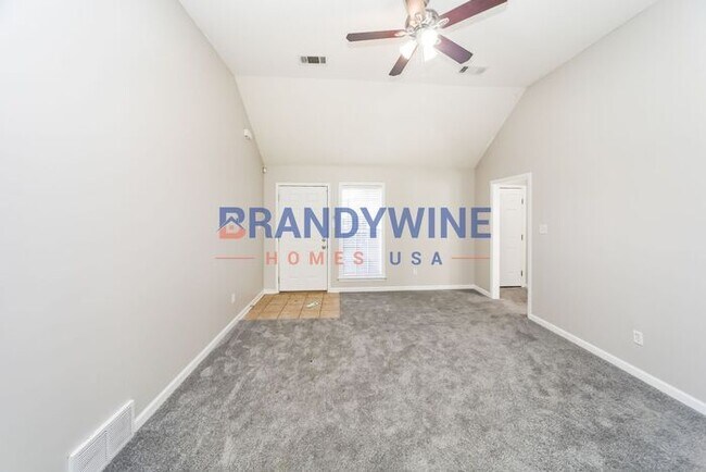 Foto del edificio - Holiday Promo! FREE December Rent!! Move-I...
