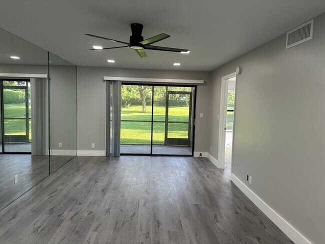 Foto del edificio - 3100 Millwood Terrace