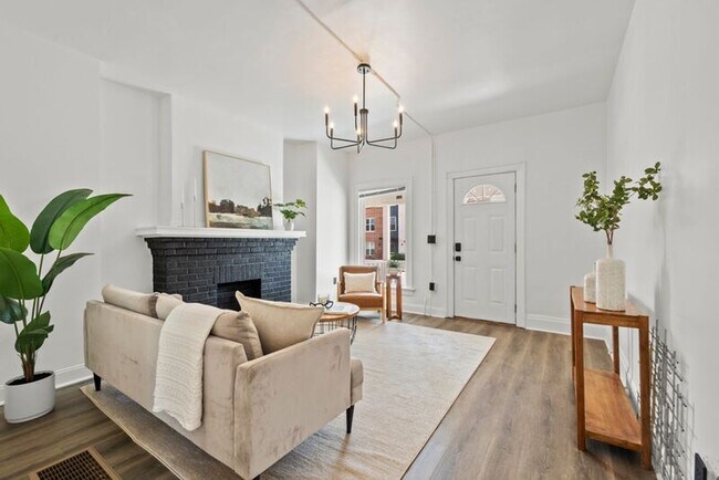 Foto del edificio - 1308-1310 Mt. Vernon Avenue