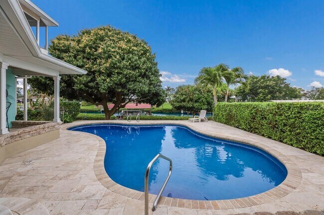 Foto del edificio - 412 64th St Ct NW