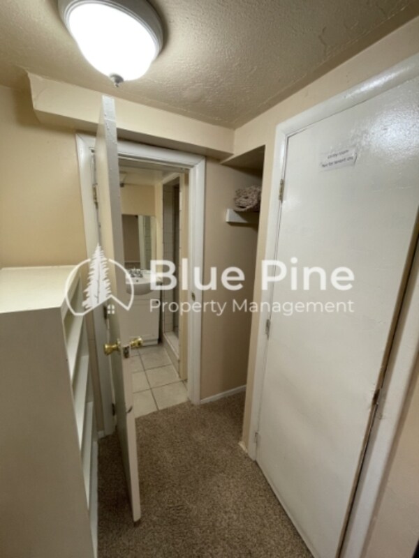 Foto del edificio - 440 Walnut St