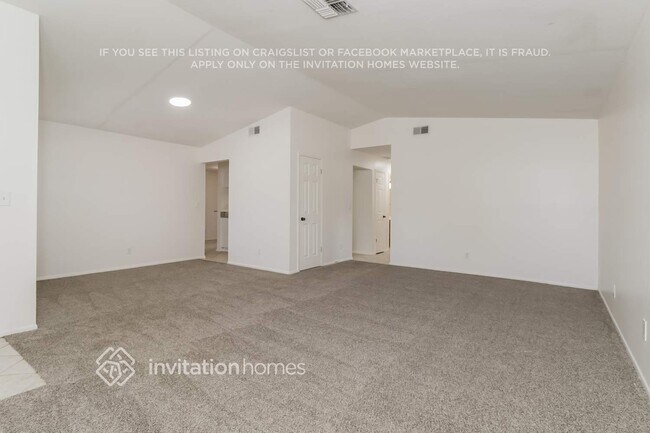 Foto del edificio - 4128 Gray Squirrel Ln