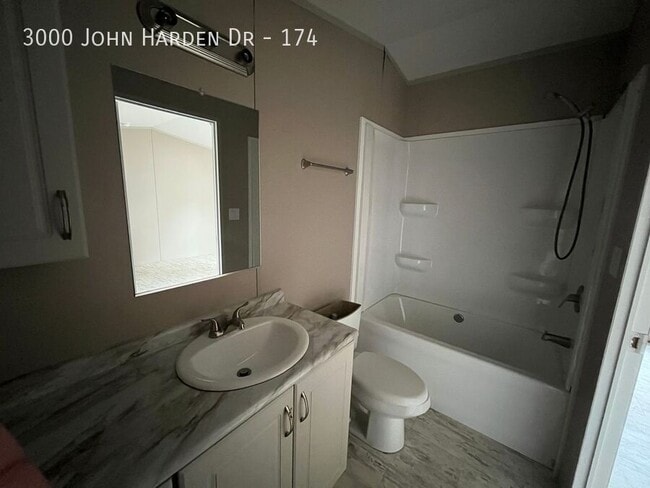 Building Photo - 3000 John Harden Dr