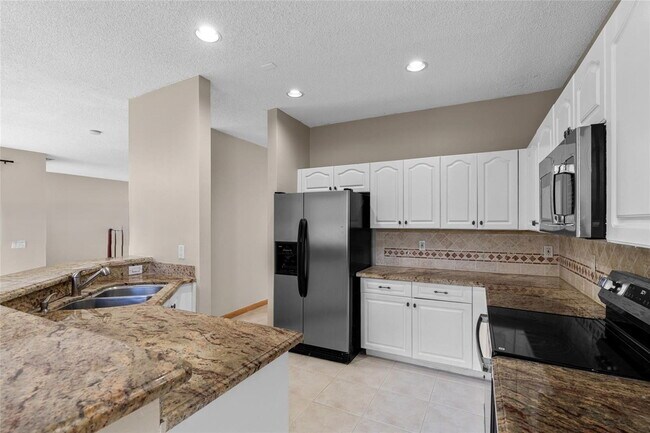 Foto del edificio - 4490 Foxtail Ln