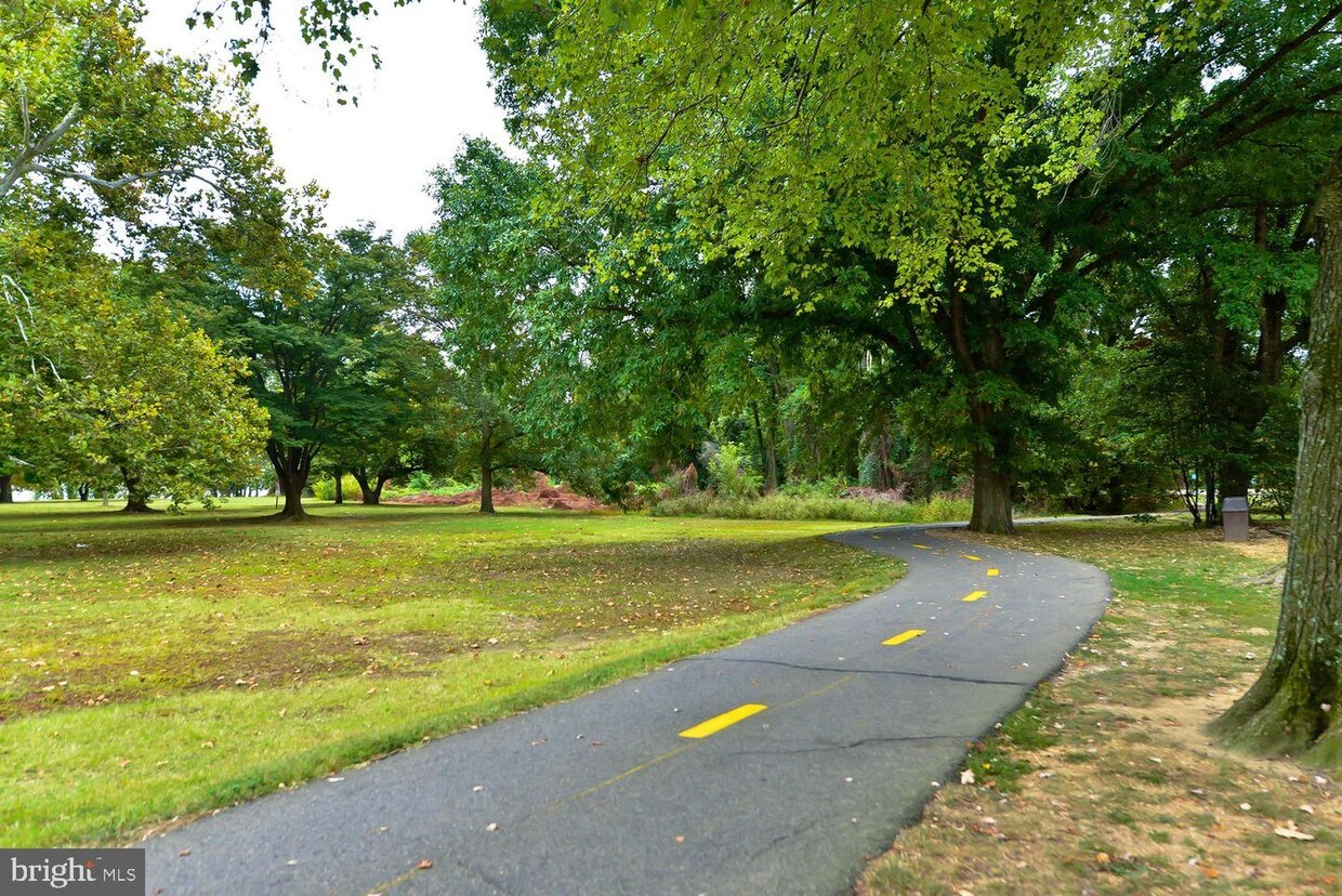 1304 Belle View Blvd Unit B1, Alexandria, VA 22307 Apartment for Rent