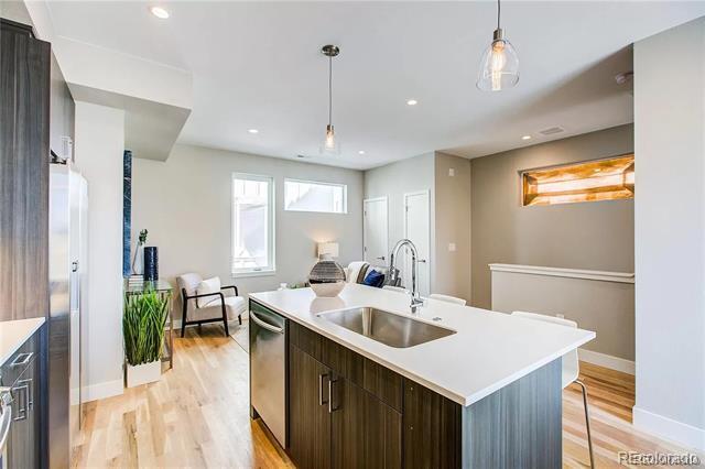 Foto principal - 5157 W 10th Ave