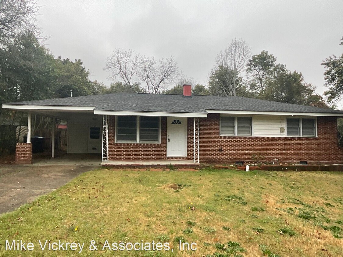 Primary Photo - 3 br, 1.5 bath House - 2845 Wells Drive
