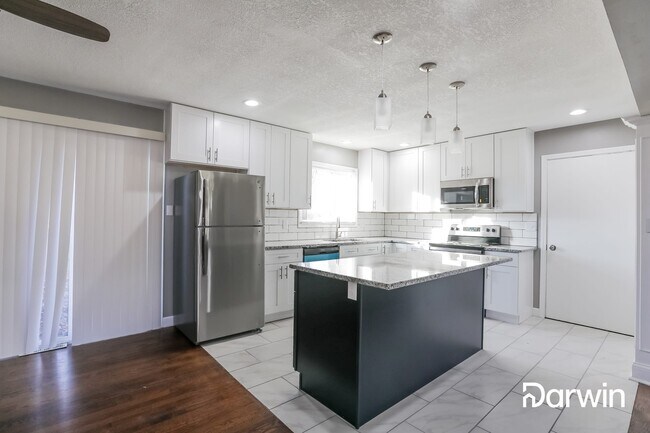 Building Photo - 10616 Skiles Avenue, Kansas City, MO 64134