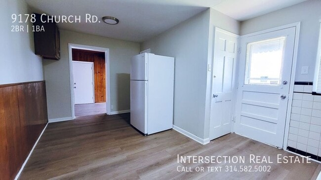 Building Photo - 9178 Church Dr