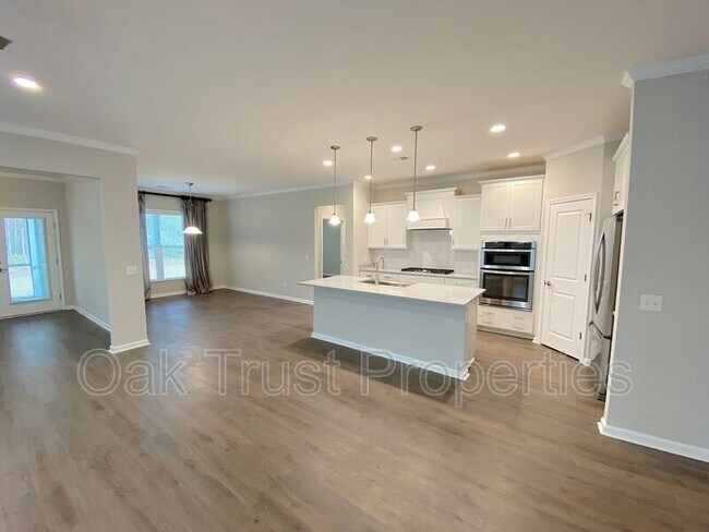 Foto del edificio - 236 Maple Valley Rd