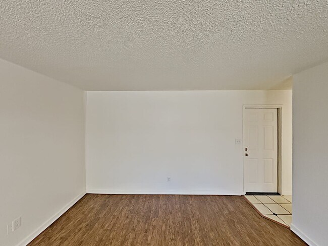 Building Photo - 6112 Jack London Cir