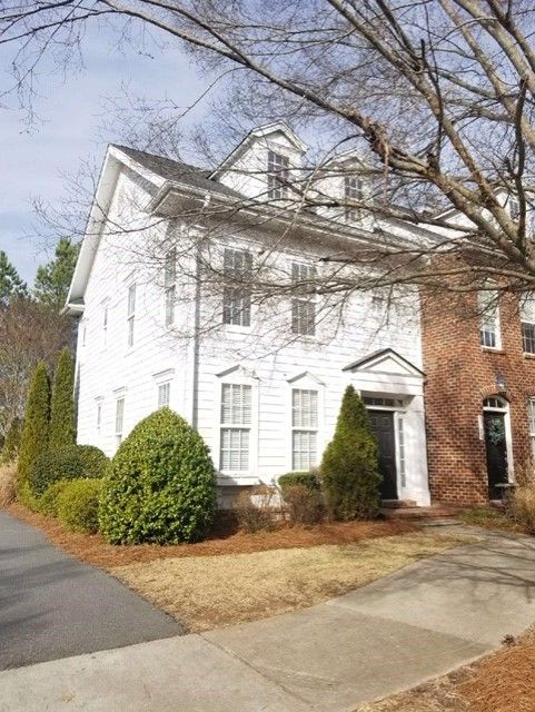 Building Photo - End Unit Two Bedroom Townhome for Rent