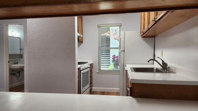 Building Photo - 1001 Murrieta Blvd
