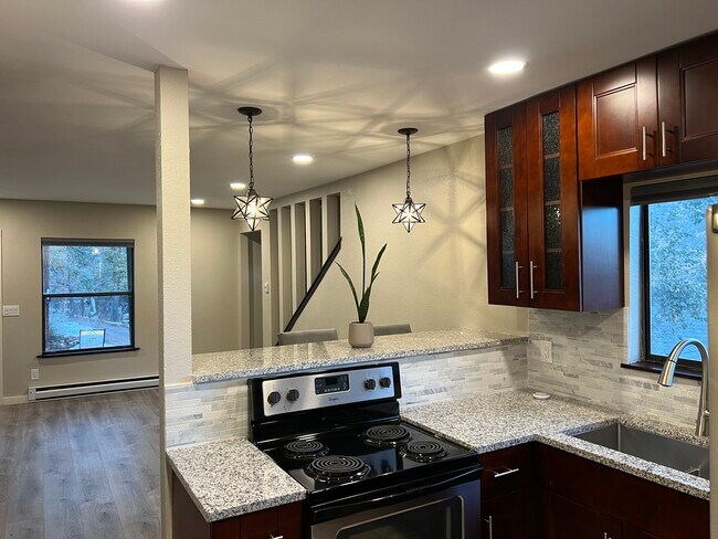 Foto del edificio - 824 Shoshone Pl