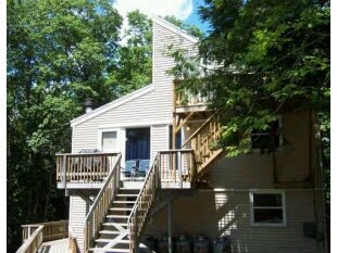 Building Photo - 10-12 Renshaw Dr