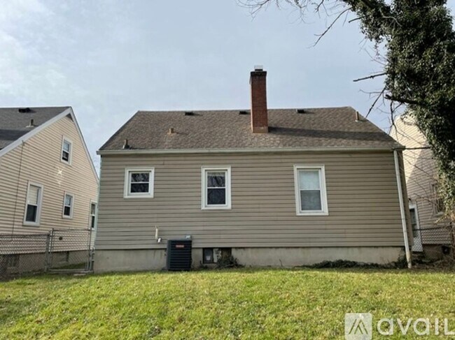 Foto del edificio - 3 Bedroom 2 Bathroom House In North Colleg...