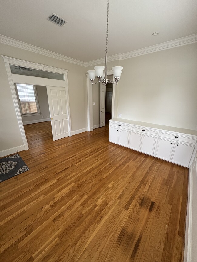 Dining room across from Guest Room 1 - 831 Ashland St