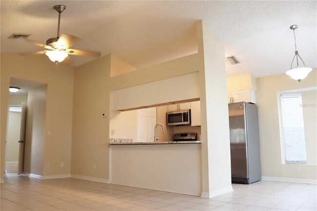 Building Photo - 3677 Amelia Way