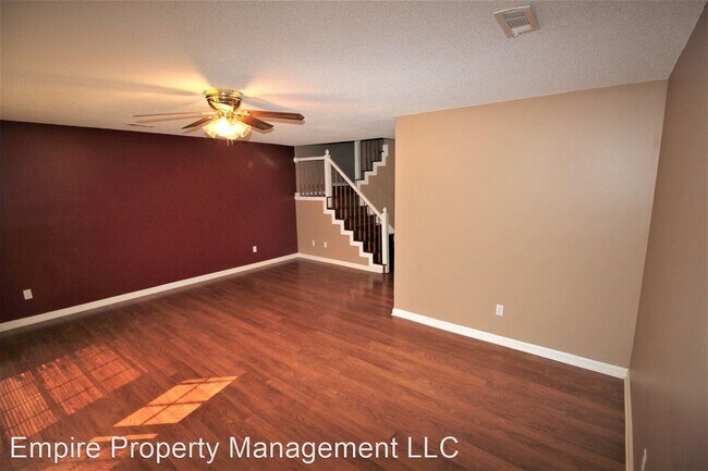 Building Photo - 3 br, 2.5 bath House - 2912 Frost Dr. SW