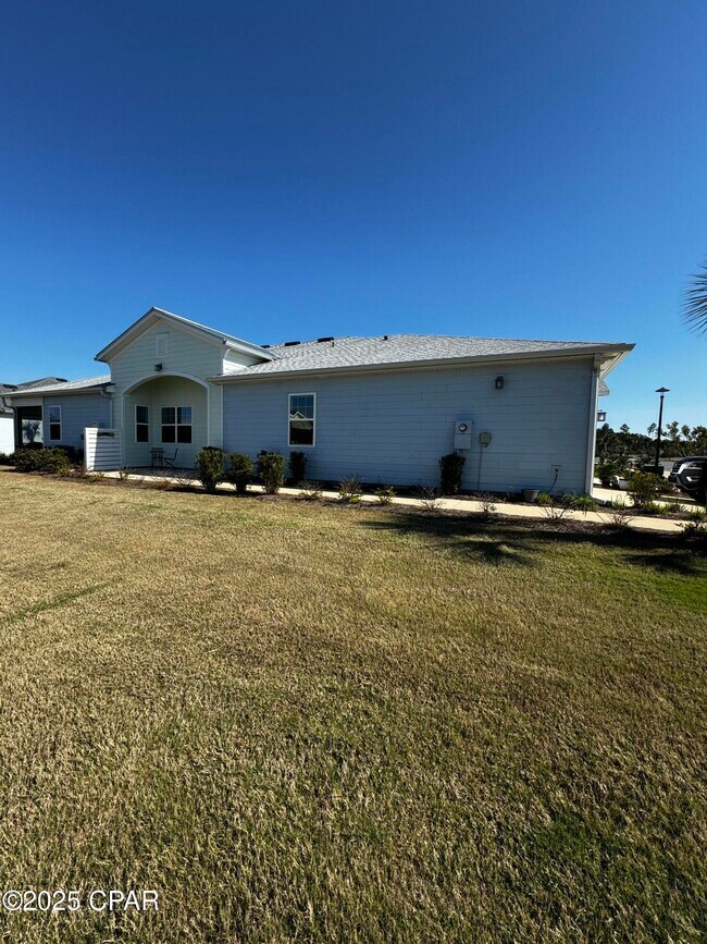 Building Photo - 8518 Margaritaville Blvd