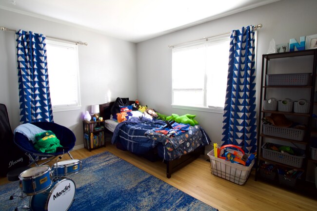 Foto del edificio - 205 N 42nd St