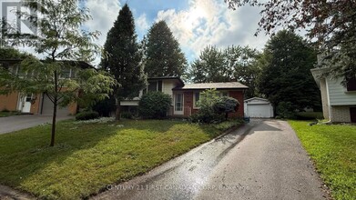 Building Photo - 80 Rollscourt Pl
