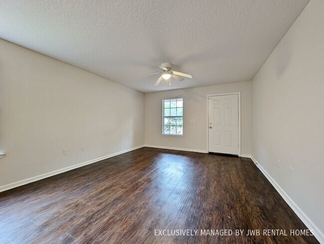 Building Photo - 8268 Osteen St