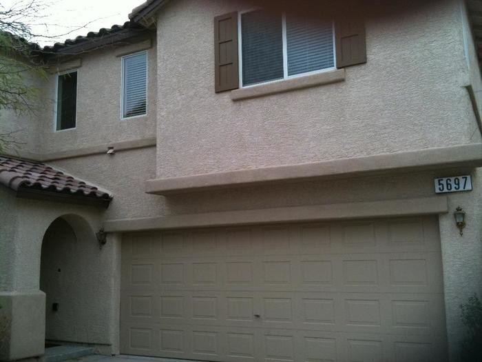 Primary Photo - MOVE IN READY!!!