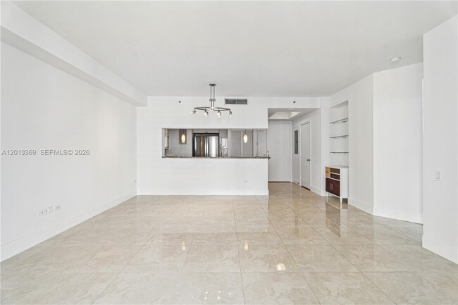 Foto del edificio - 808 Brickell Key Dr