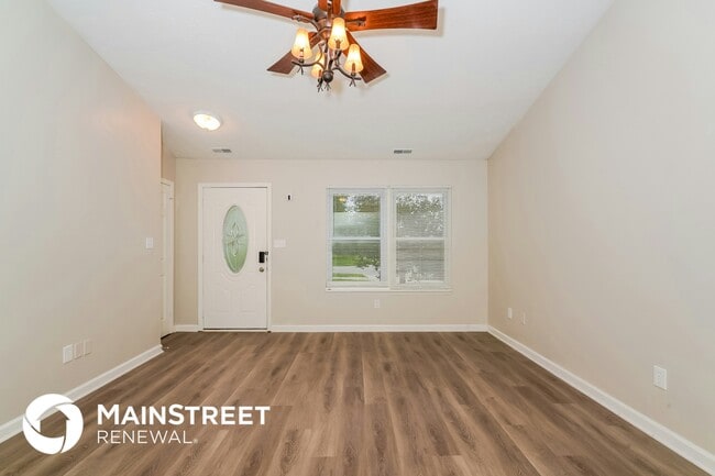 Building Photo - 4027 Willow Ct