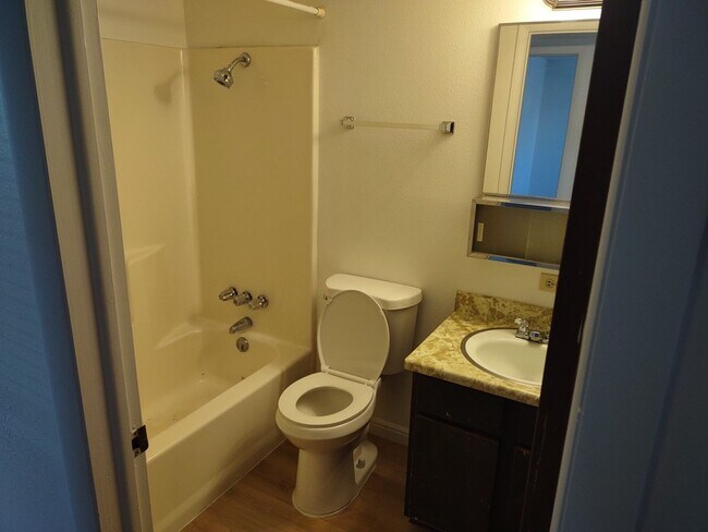 Foto del edificio - 3251 S 4180 W