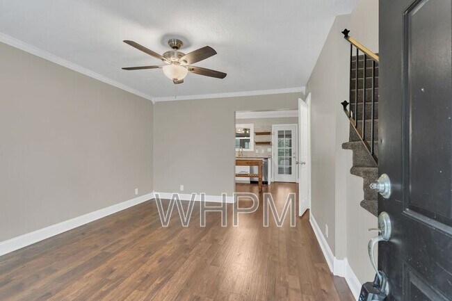 Building Photo - 511 Nall Ave