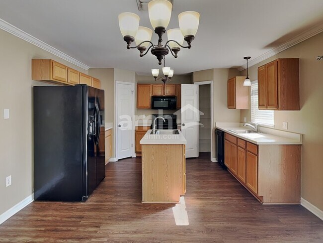 Foto del edificio - 10407 Fly Fishing St