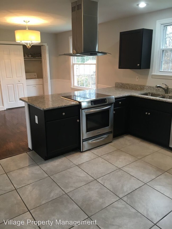 Building Photo - 3 br, 2 bath House - 4300 Saunders Avenue