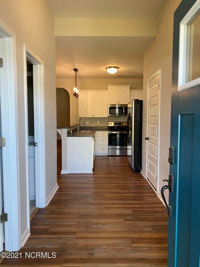 Foto del edificio - 209 N Windy Ridge Rd