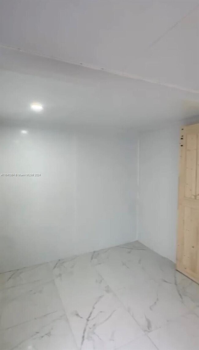Building Photo - 11511 SW 180th St