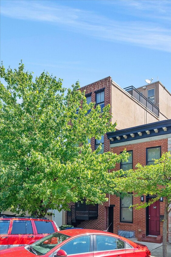 Primary Photo - 505 S Milton Ave
