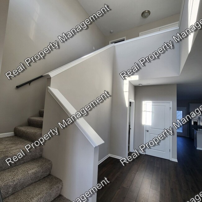 Foto del edificio - New Two Bedroom Townhome