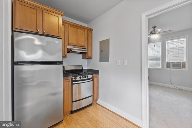 Building Photo - 321 Magothy Rd