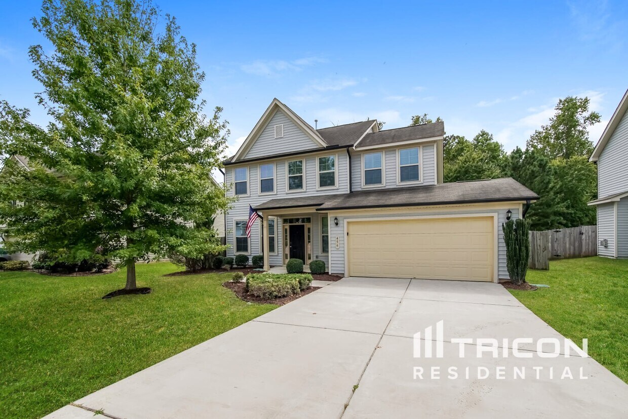 Foto principal - 456 Rolling Meadows Dr