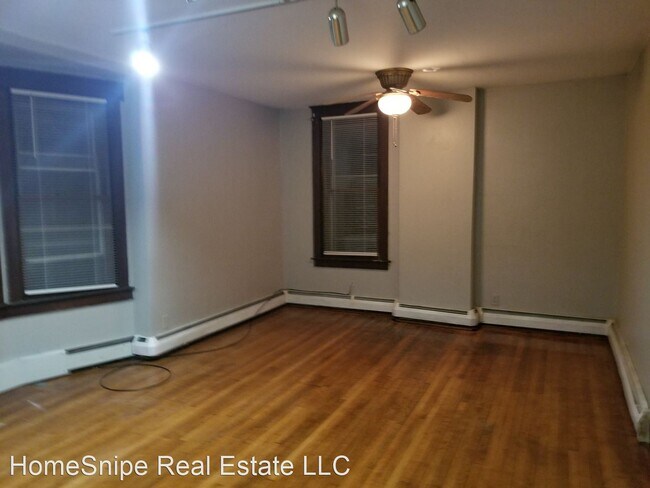 Building Photo - 3 br, 1 bath House - 640 Gordon St