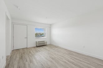 Living Area - Parkview Village