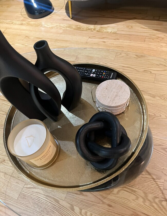 Building Photo - 403 Kokomo Ct