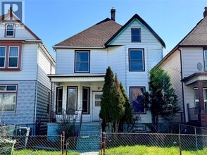 Building Photo - 722 Dougall Ave