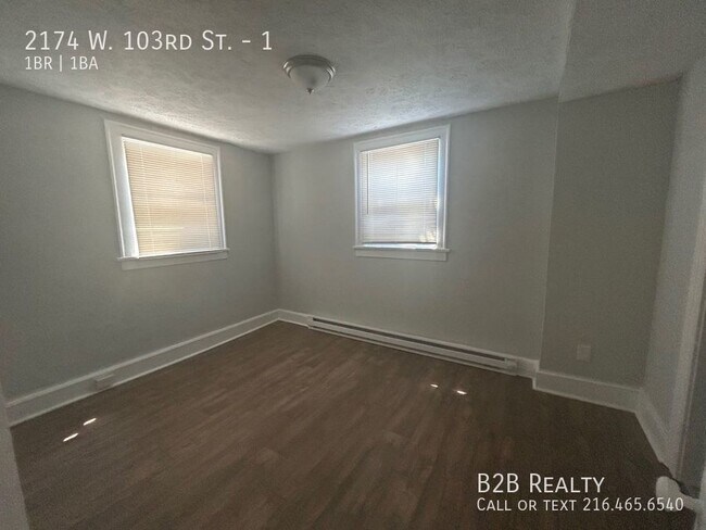 Foto del edificio - "Chic Urban Retreat: Stylish 1-Bedroom Hav...