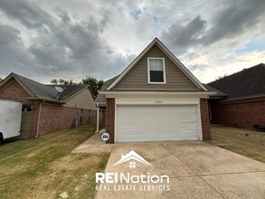 Building Photo - 2806 Virginia Woods Pl